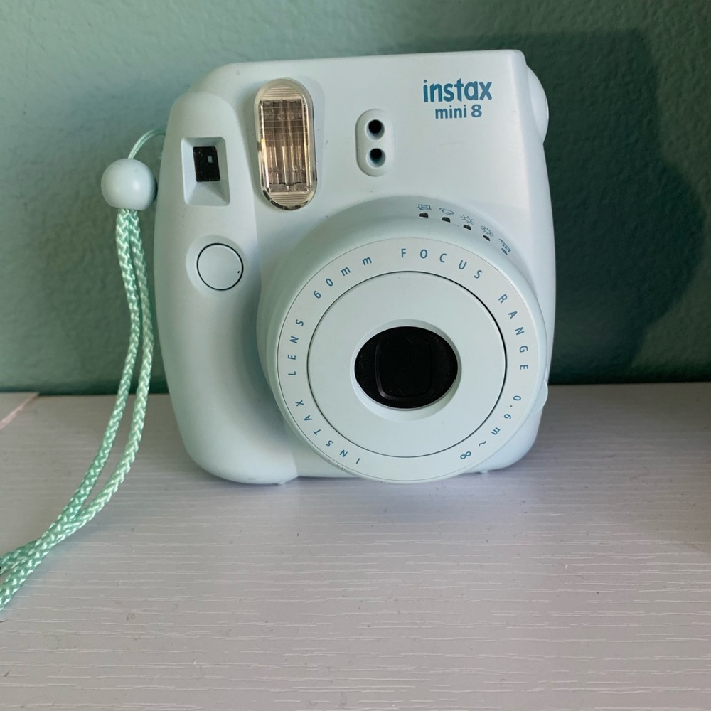 polaroid camera